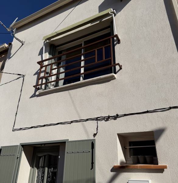 Réalisation d’un garde-corps sur mesure en acier thermolaqué Mars 2525 par FS Métal à Saint-Savournin près de Gardanne